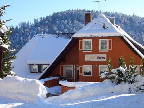 Hotel-Pension Thome Hinterzarten Exterior foto